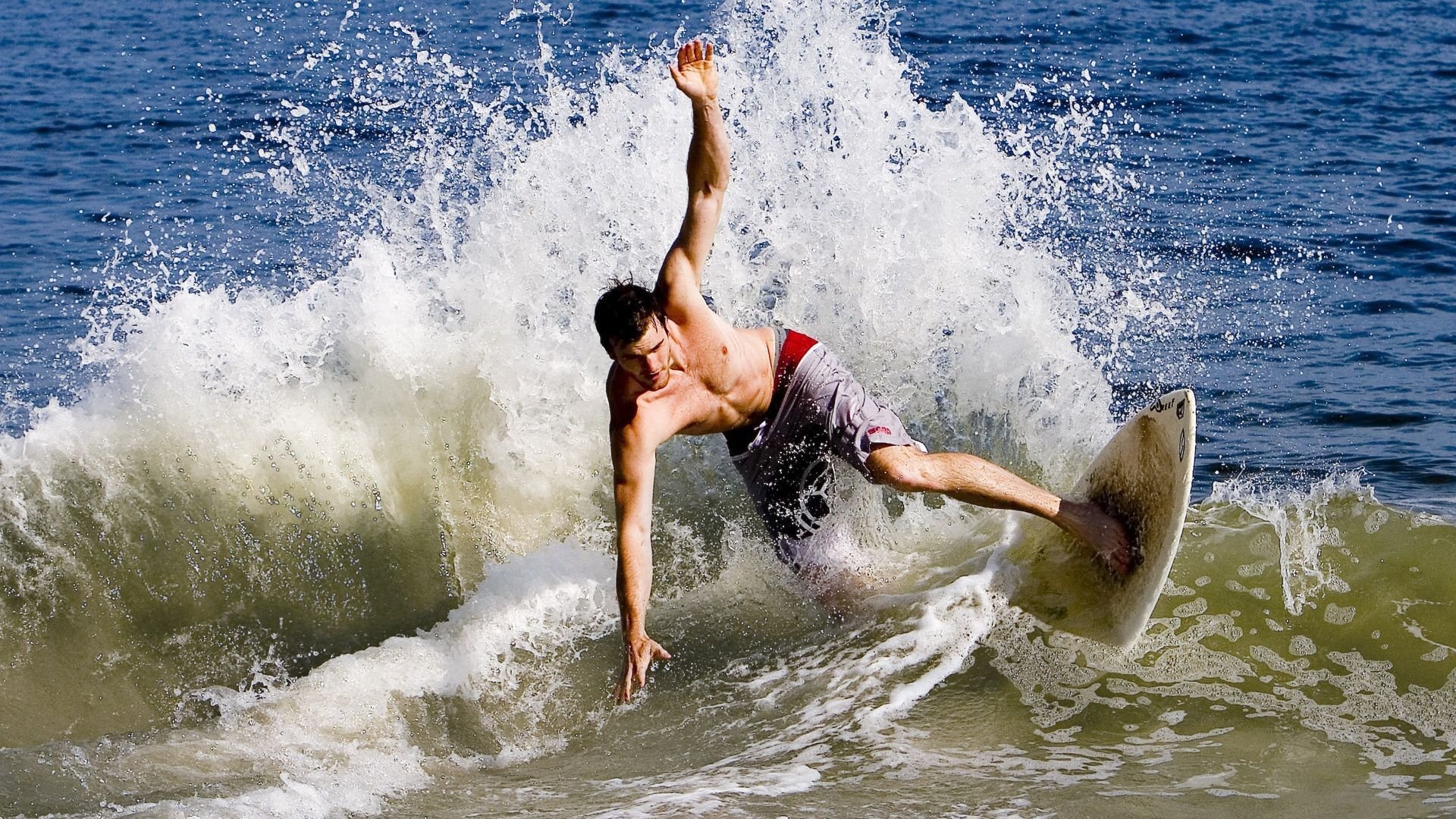 西甲豪门内部风波曝光，西甲的豪门